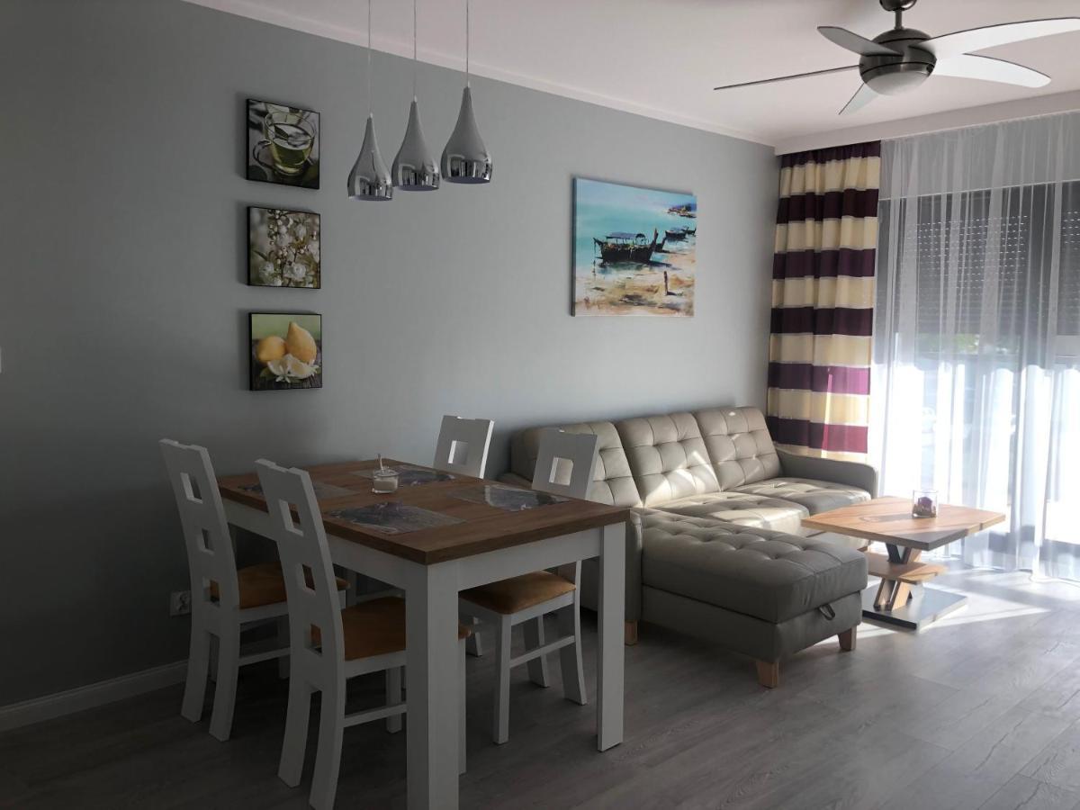 Gardenia Apartament Przy Plazy 17 Dziwnów Exteriör bild